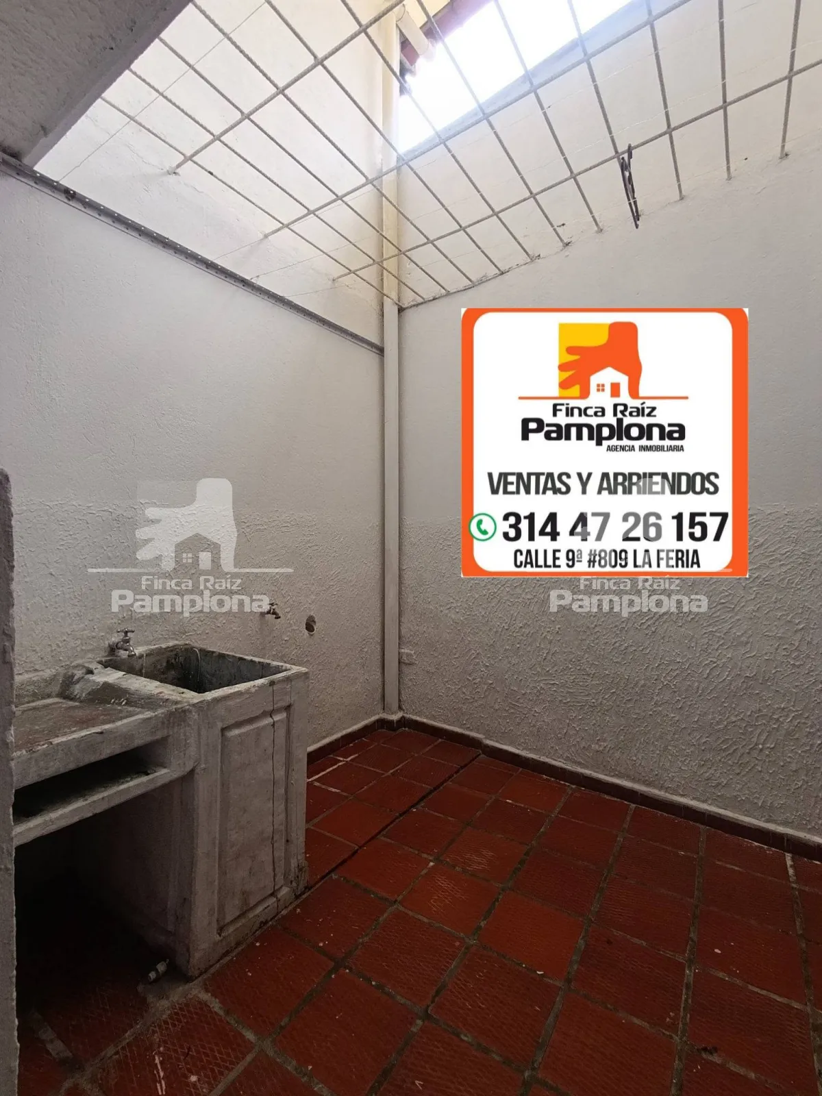 Amplia casa en venta