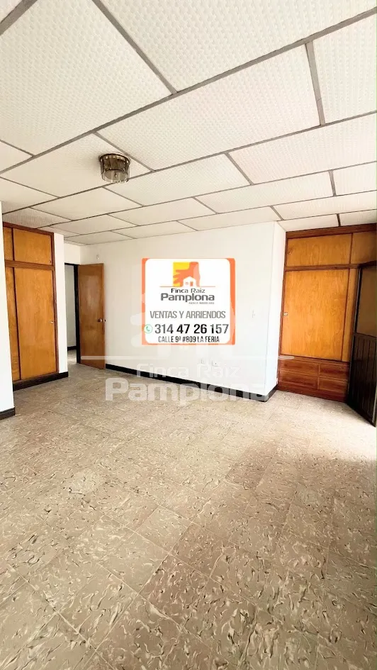 Estupendo inmueble con local comercial cerca Chapinero