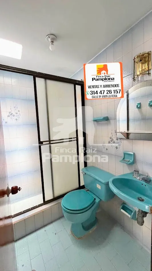 Estupendo inmueble con local comercial cerca Chapinero